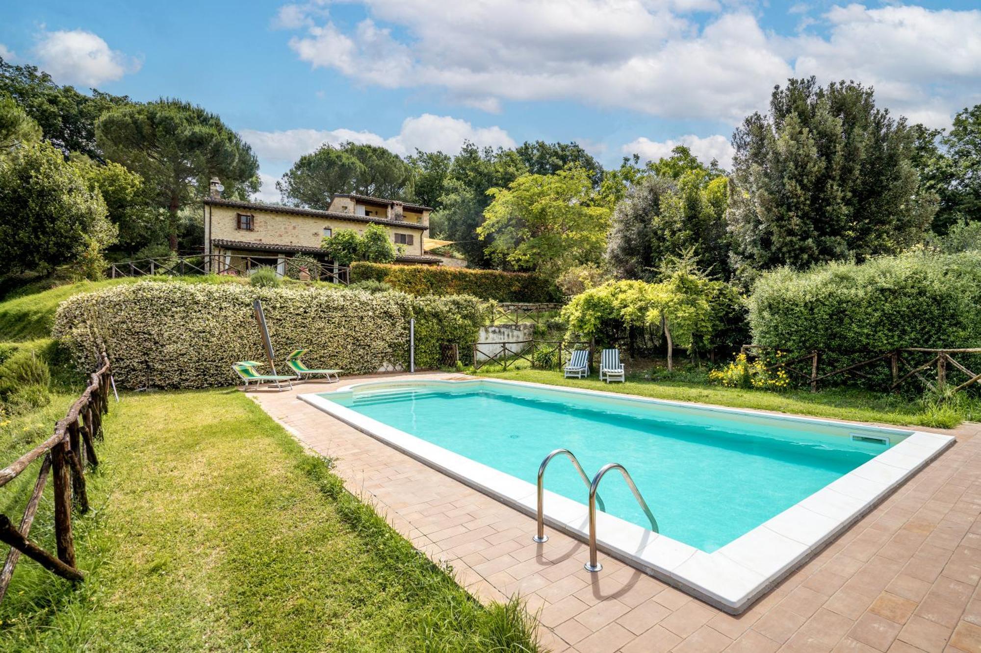 Agriturismo Bio Tra Cielo E Terra Frontignano Exteriér fotografie